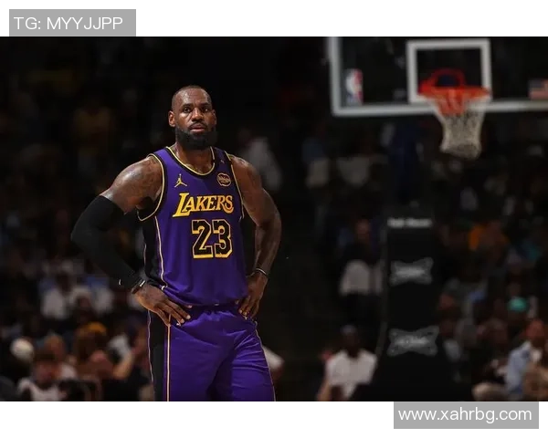 湖人主帅：詹姆斯是我们的领袖，他的表现决定球队命运